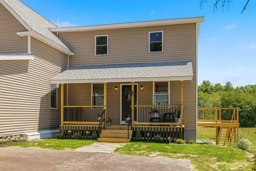 25 Mill Street, Epping, NH 03042 - #3