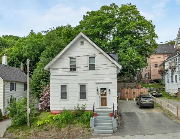 20 Baldwin Street, Laconia, NH 03246