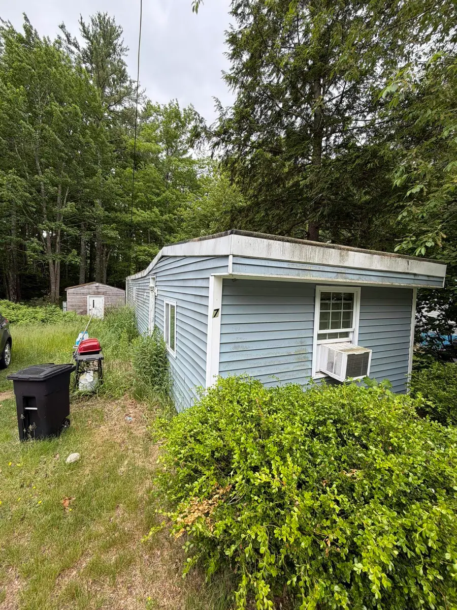 7 Monroe Avenue, Allenstown, NH 03275 - #2
