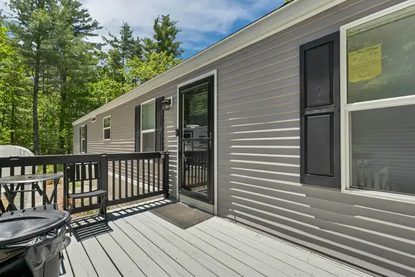 3 Oak Hill Road, Northfield, NH 03276