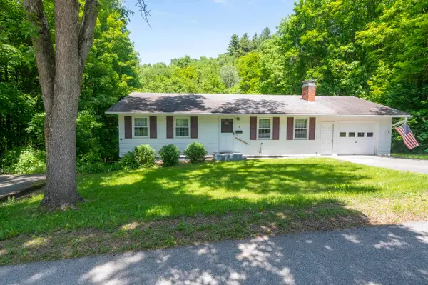 131 Slate Avenue, Northfield, VT 05663