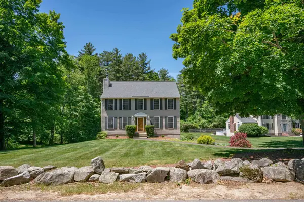 10 Golden Brook Road, Windham, NH 03087