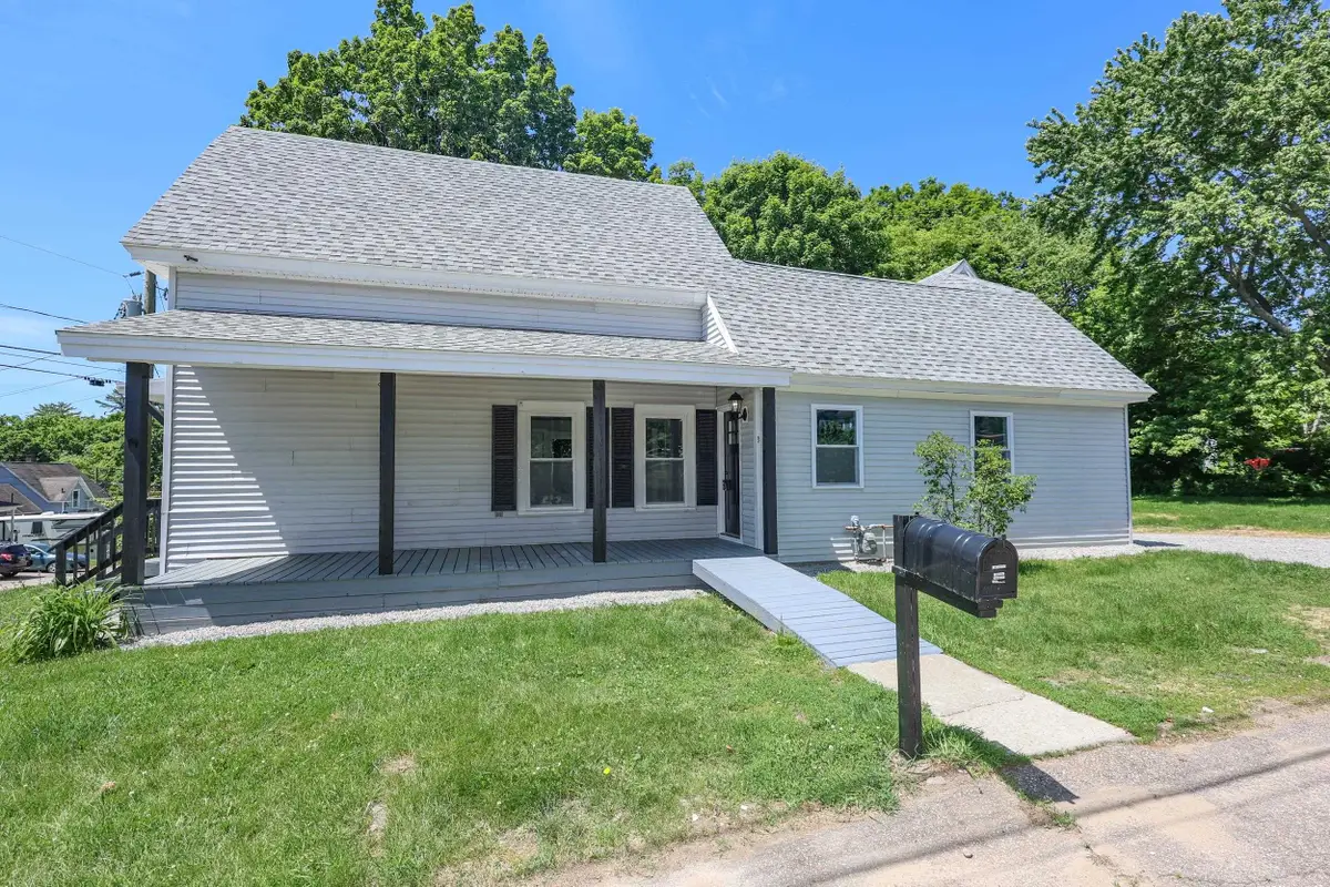 62 Park Street, Franklin, NH 03235 - #1