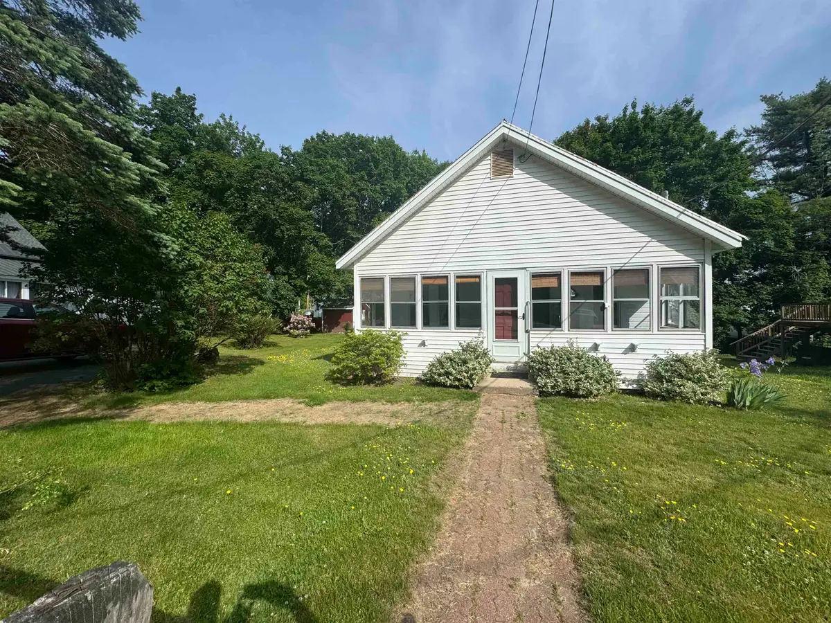 19 Huckins Street, Center Ossipee, NH 03814 - #1