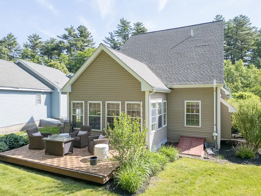 27 Hollow Ridge Drive #12, Nashua, NH 03062 - #2