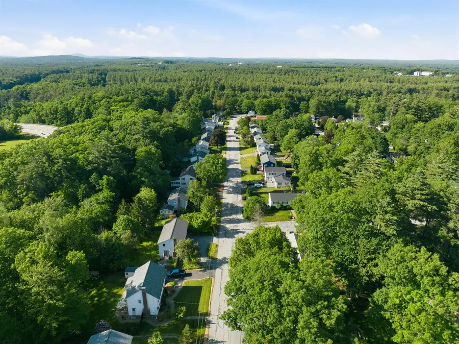 8 Bennington Road, Nashua, NH 03064 - #3