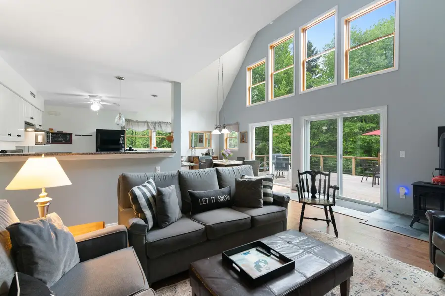 8 Deer Run, Wilmington, VT 05363 - #3