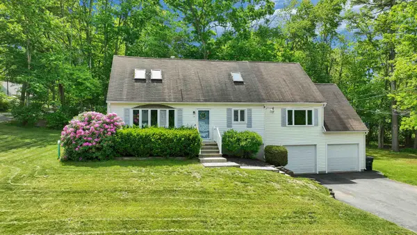 3 Paul Avenue, Derry, NH 03038