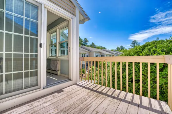 332 Parkside Road #27, New London, NH 03257