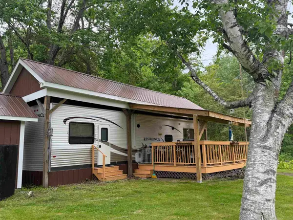 111 Acton Place, Royalton, VT 05068