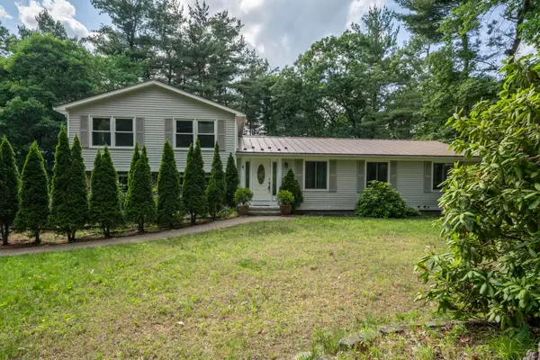 23 Middle Dunstable Road, Nashua, NH 03062