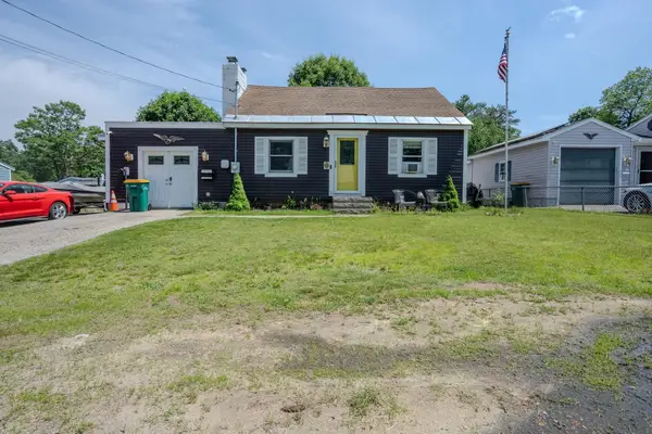 5 Russell Street, Rochester, NH 03867