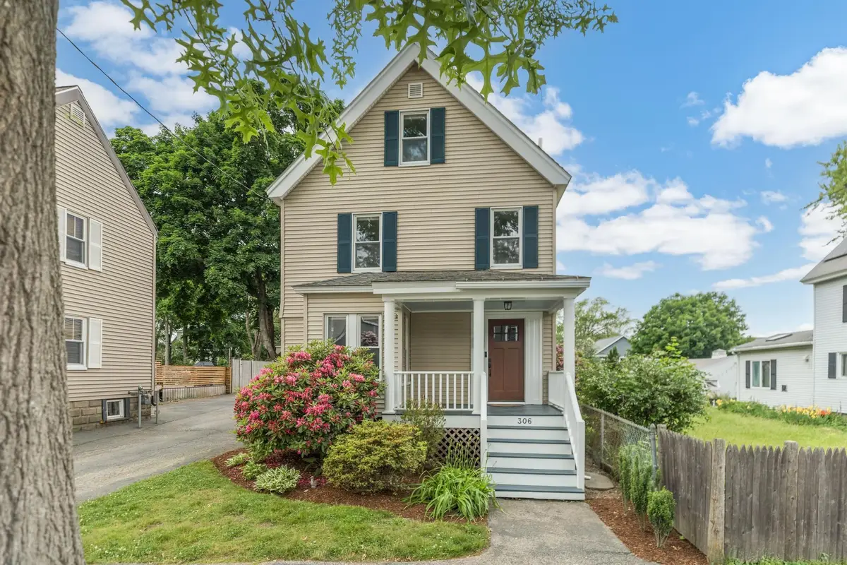 306 Thornton Street, Portsmouth, NH 03801 - #1