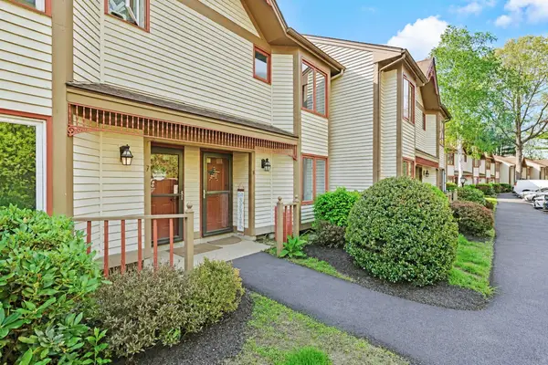 67 Fifth Street #Unit 8, Dover, NH 03820