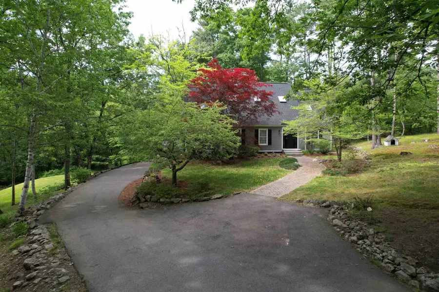 85 Stowell Road, Bedford, NH 03110 - #3