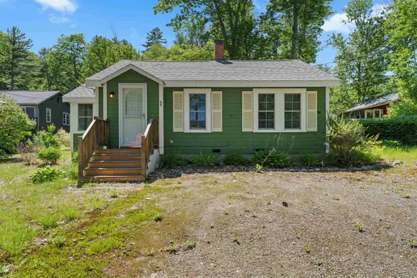 65 Lakeview Avenue, Bristol, NH 03222