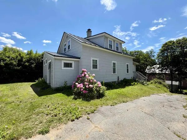 1 Warren Street, Claremont, NH 03743