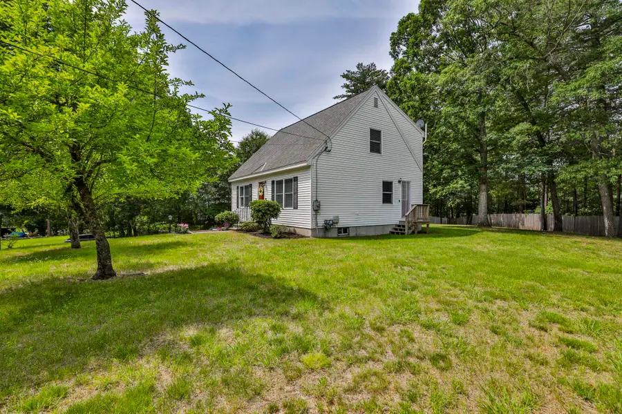 3 Evergreen Drive, Hudson, NH 03051 - #3