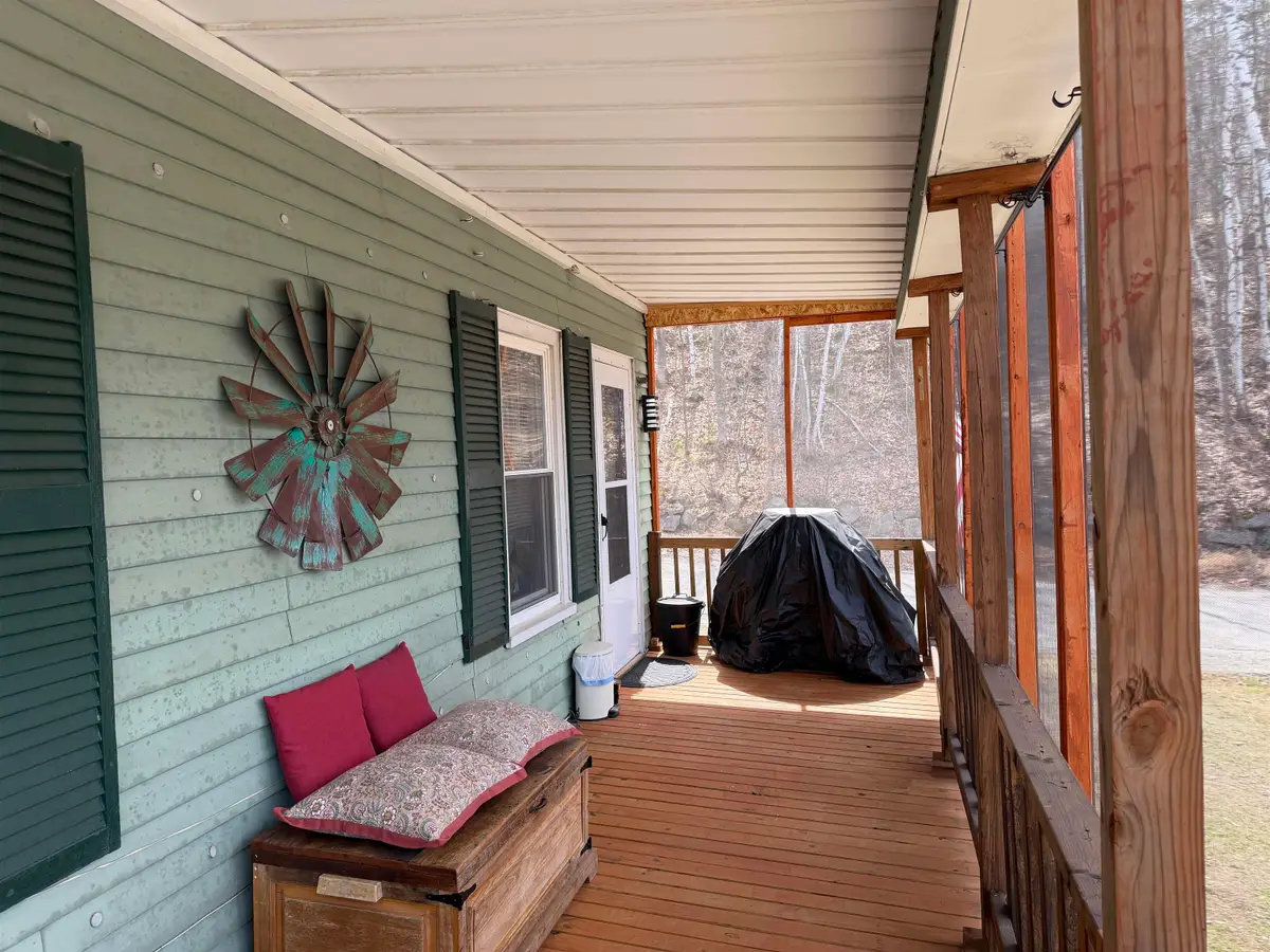 568 Cheshire Street, Berlin, NH 03570 - #1