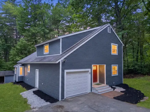 29 CUNNINGHAM Drive, Derry, NH 03038