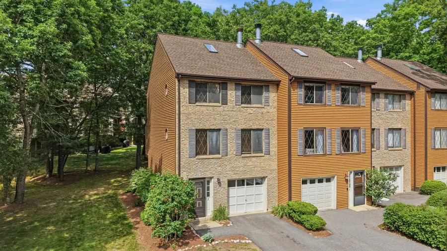 2 Winrow Drive, Merrimack, NH 03054 - #2