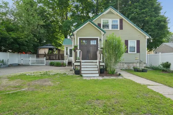 173 Mammoth Road, Manchester, NH 03109