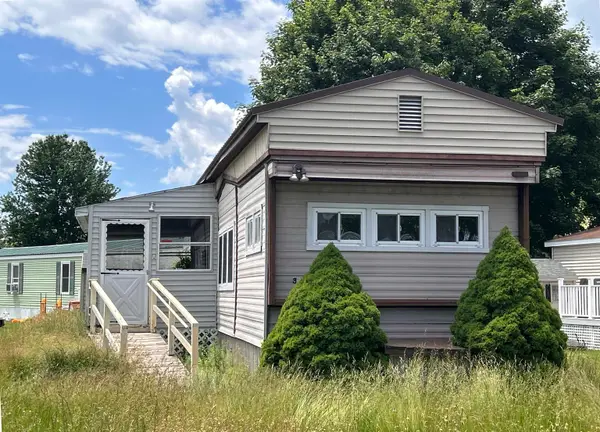 3 Willow Street, Exeter, NH 03833