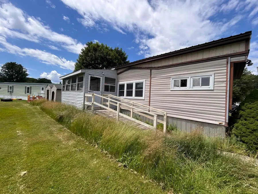 3 Willow Street, Exeter, NH 03833 - #2