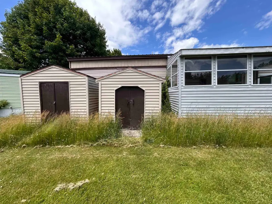 3 Willow Street, Exeter, NH 03833 - #3