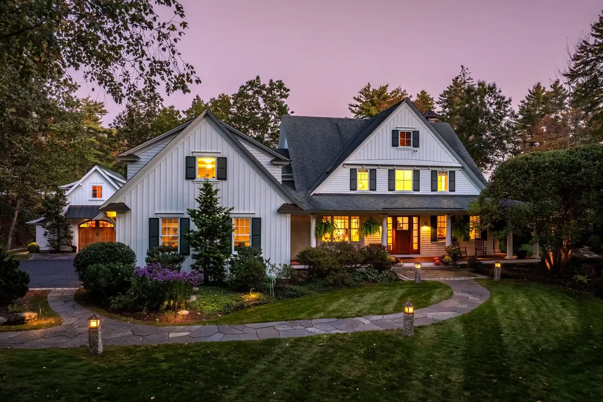 24 WISTERIA Drive, Dover, NH 03820 - #1