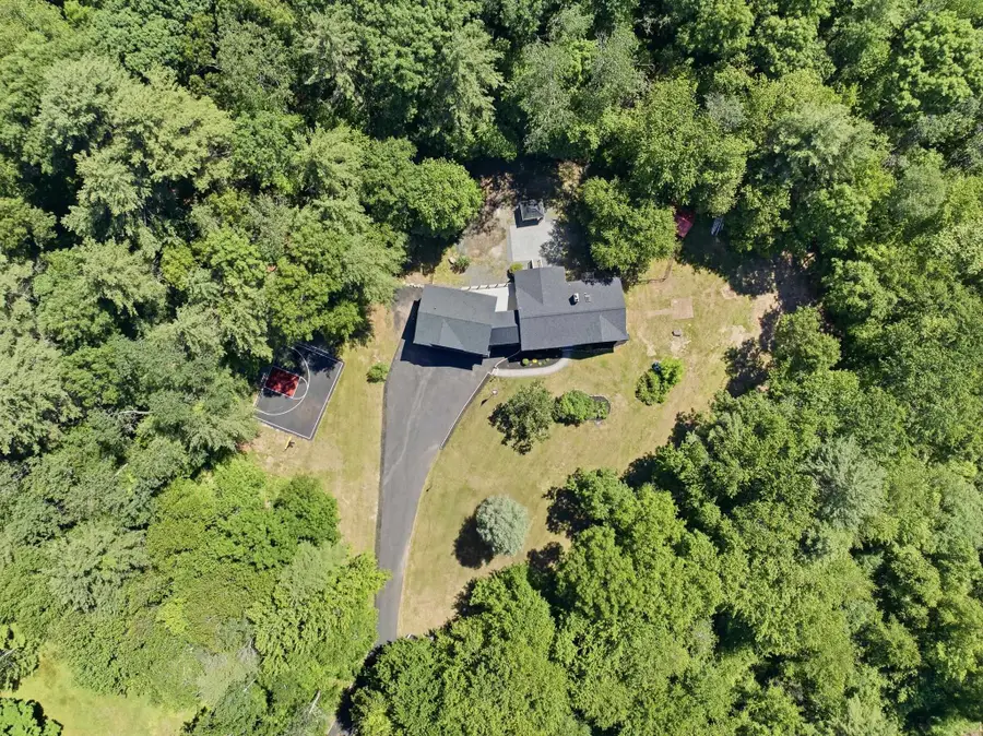 20 Cobbetts Pond Road, Windham, NH 03087 - #3