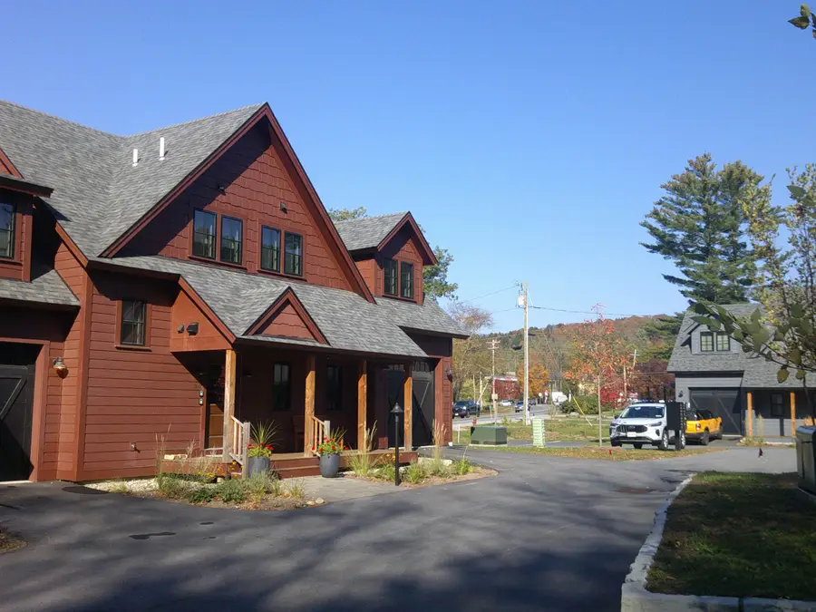 28-C Landing Circle, Stowe, VT 05672 - #2