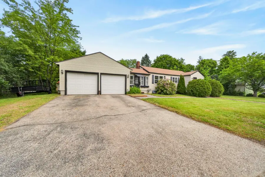 39 Pembroke Road, Concord, NH 03301 - #2