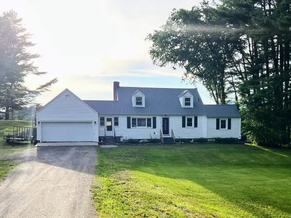 58 Reservoir Road, Springfield, VT 05156
