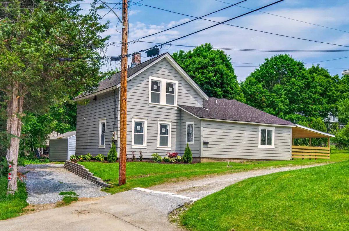 29 Clinton Avenue, Rutland, VT 05701 - #1