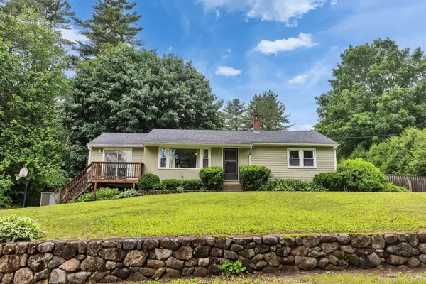 17 Maple Avenue, Peterborough, NH 03458
