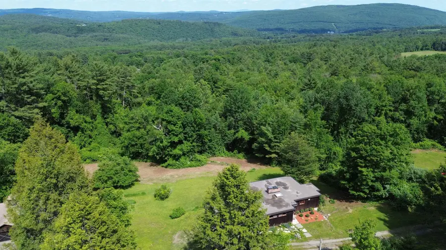 211 Pleasant Valley Road, Brattleboro, VT 05301 - #3