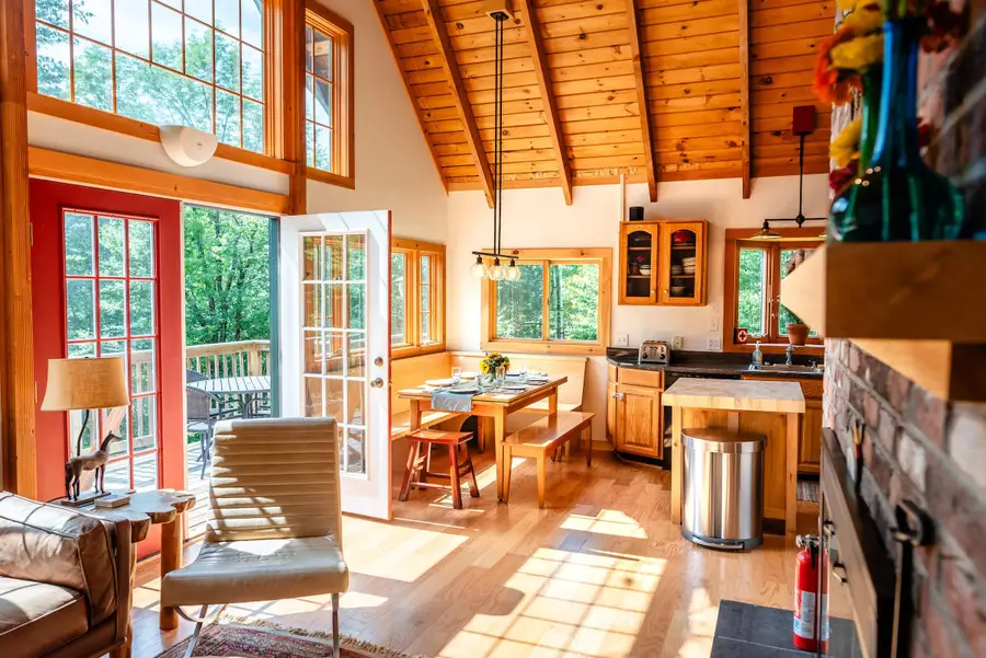 163 Howe Farm Road, Jamaica, VT 05343 - #3