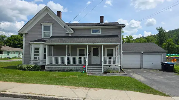 220 Elm Street, St. Johnsbury, VT 05819