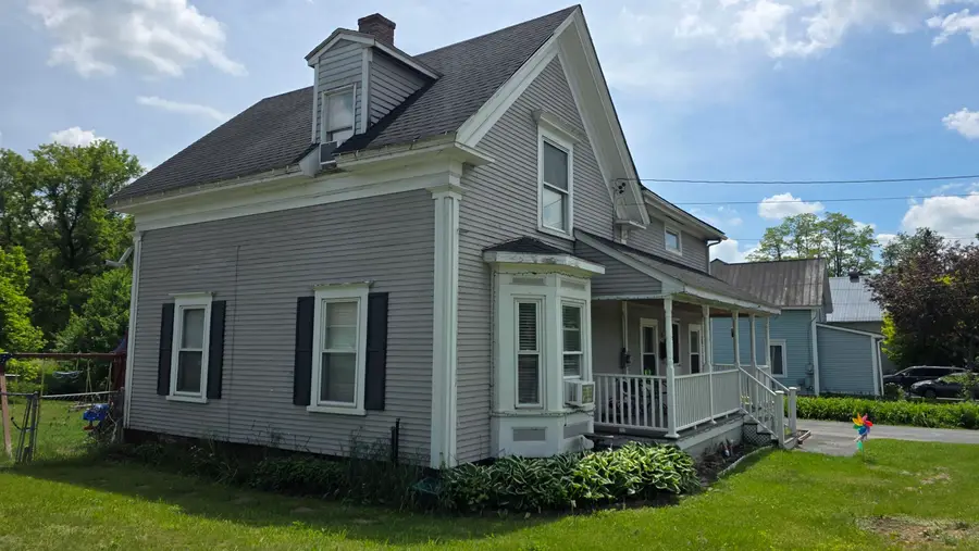 220 Elm Street, Saint Johnsbury, VT 05819 - #2