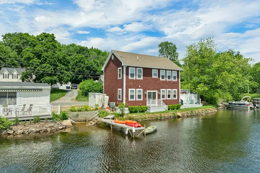 35 North Shore Road, Derry, NH 03038 - #3