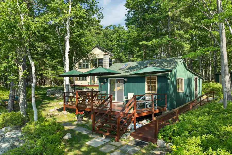 286 Rattlesnake Island, Alton Bay, NH 03810 - #2