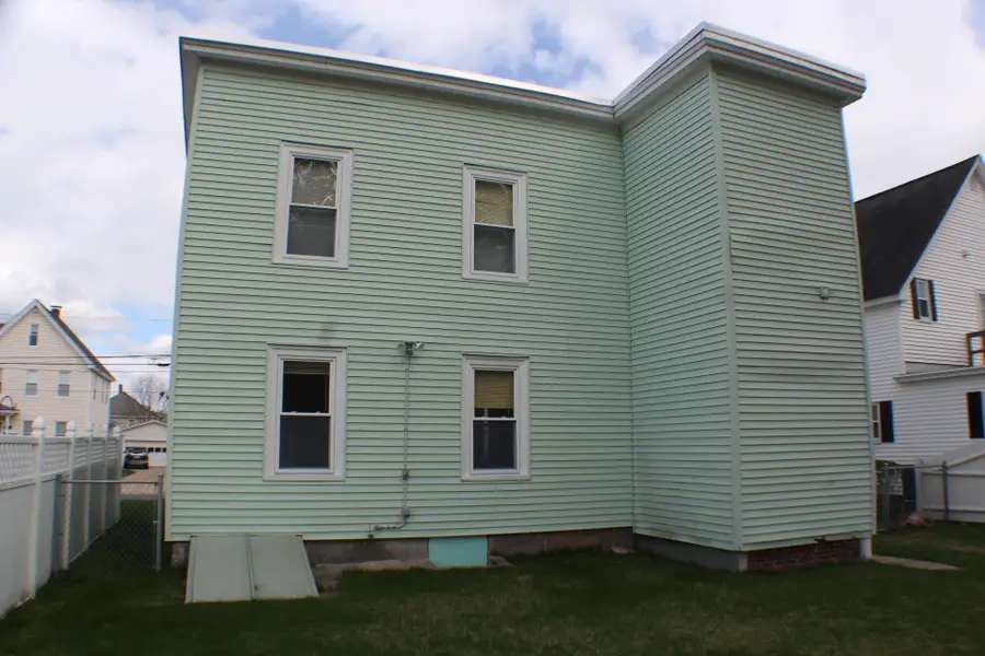 33 Kearsarge Street, Manchester, NH 03102 - #3