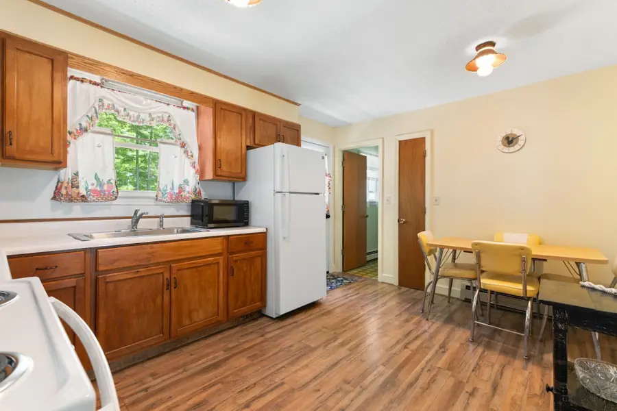 15 Lawton Drive, Brattleboro, VT 05301 - #3