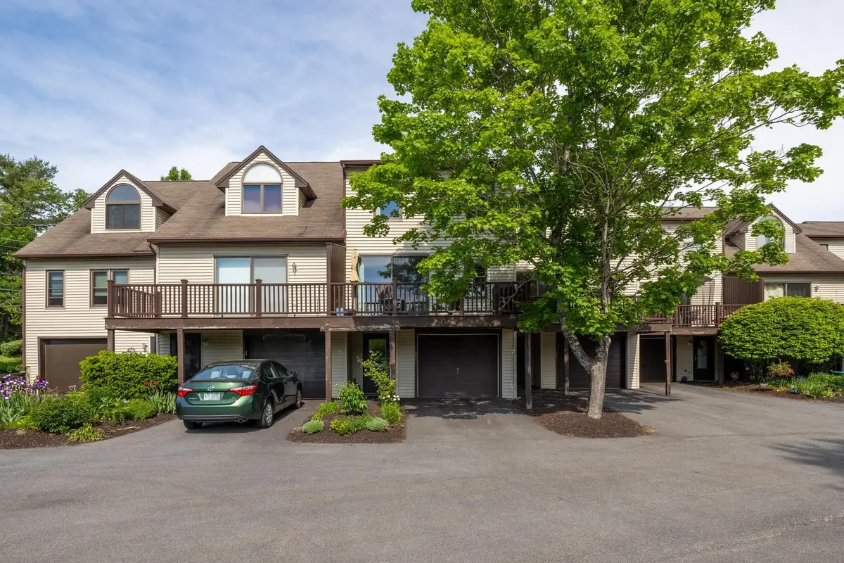 411 Ledgeview Drive, Rochester, NH 03839 - #1