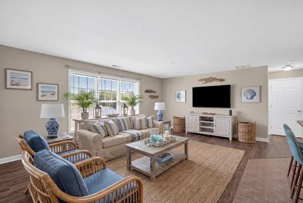 428 Lafayette Road #403, Hampton, NH 03842