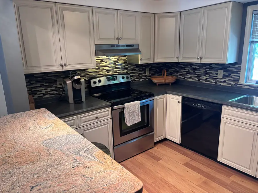 102 Seabury, Hampton, NH 03842 - #3
