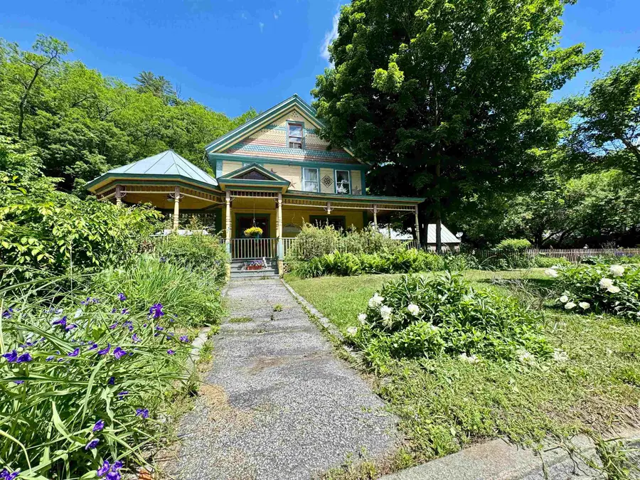 11 Water Street, Wells River, VT 05081 - #2