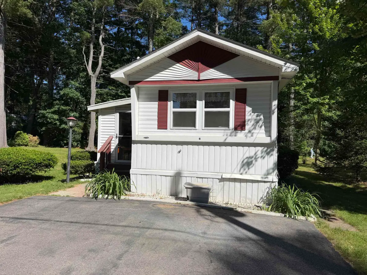 6 Hidden Trail, Nashua, NH 03062 - #1