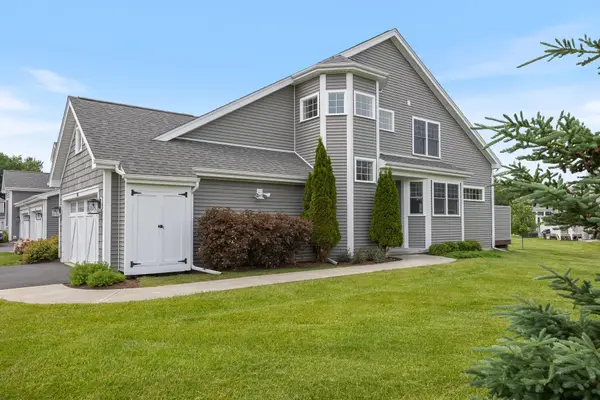 106 Creeks Edge Drive, Williston, VT 05495